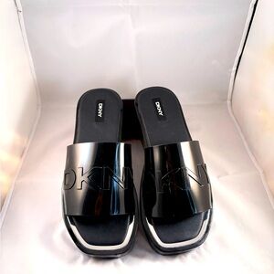 DKNY black platform slides - never been worn 💜💕